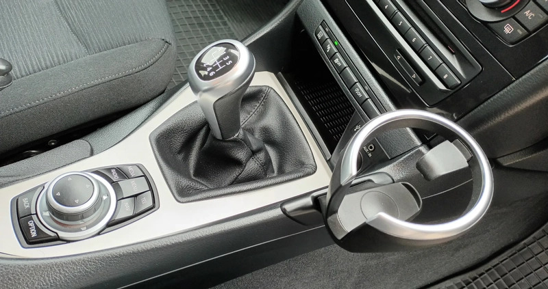 BMW X1 cena 46999 przebieg: 162332, rok produkcji 2013 z Sieniawa małe 742